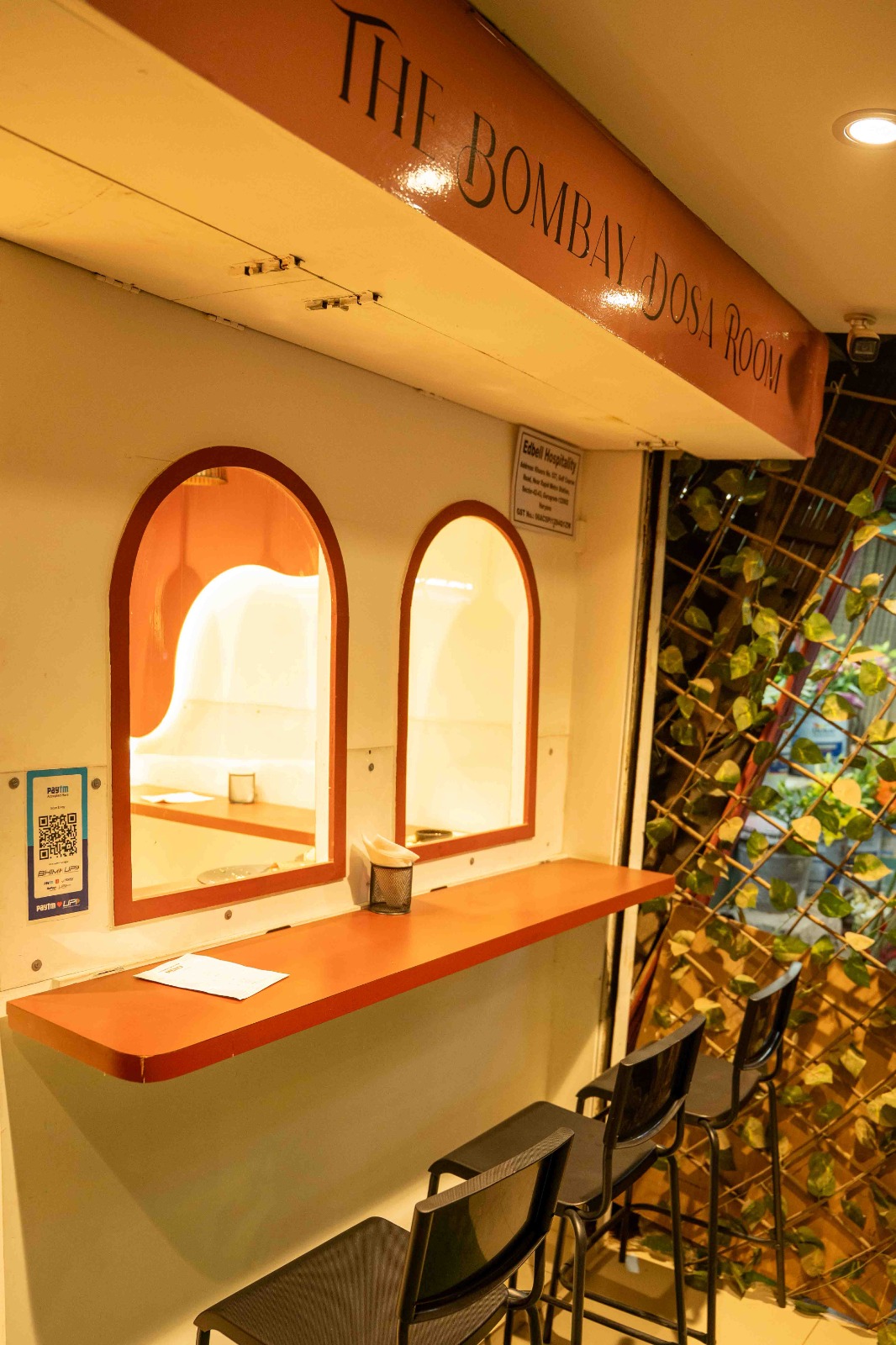 Bombay Dosa room